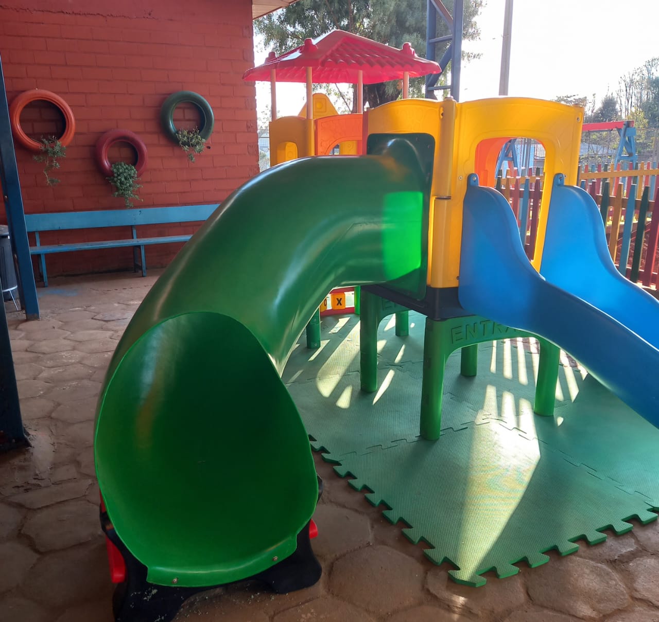 Escola Professora Alderi Facchi adquire playground infantil para os alunos